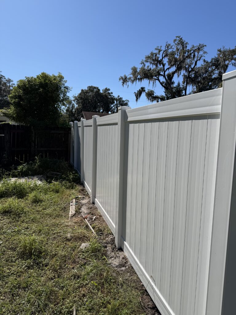 How To Keep Your Fence From Warping In Florida Sun